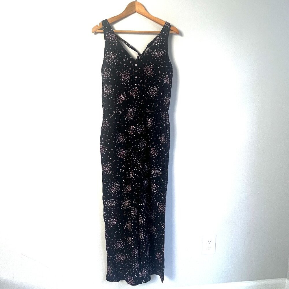 2/$30 Ann Taylor LOFT Black Floral Sleeveless Jumpsuit Small